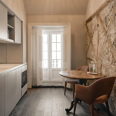 Dare House 3*