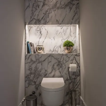 Dare House Ξενοδοχείο 3*