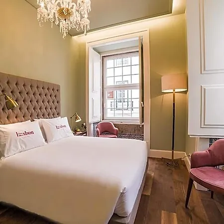 Dare House 4*