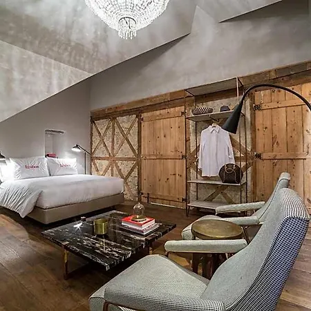 Hotel Dare House