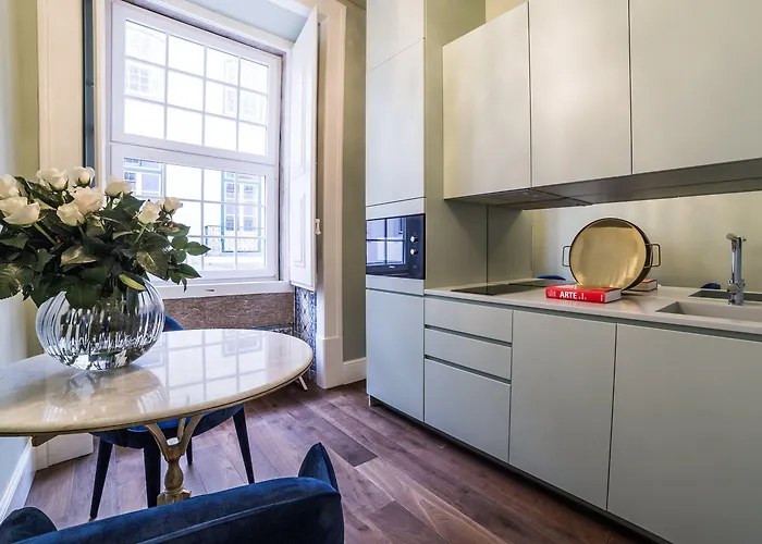 فندق Dare House 4*