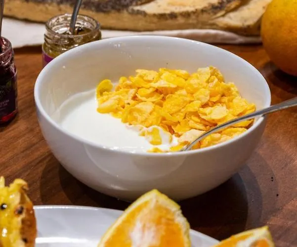 فندق Dare House 4*