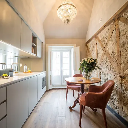 Dare House Szálloda 4*